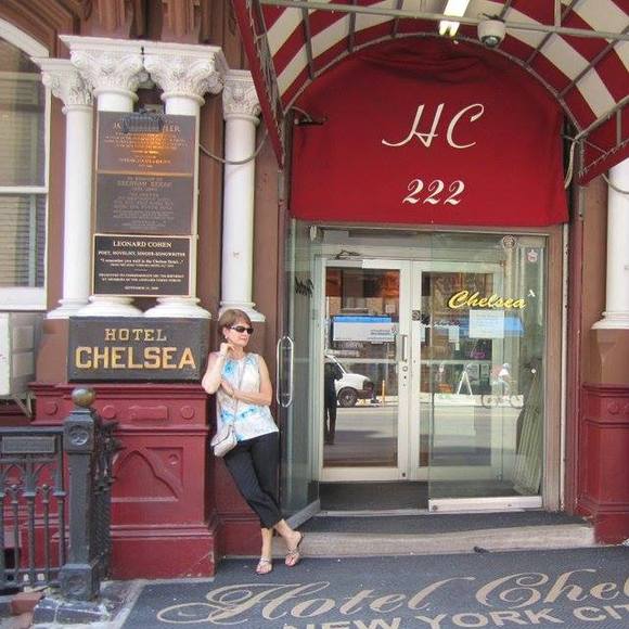 Meet your Posher, Cathy - Picture 1 of 1